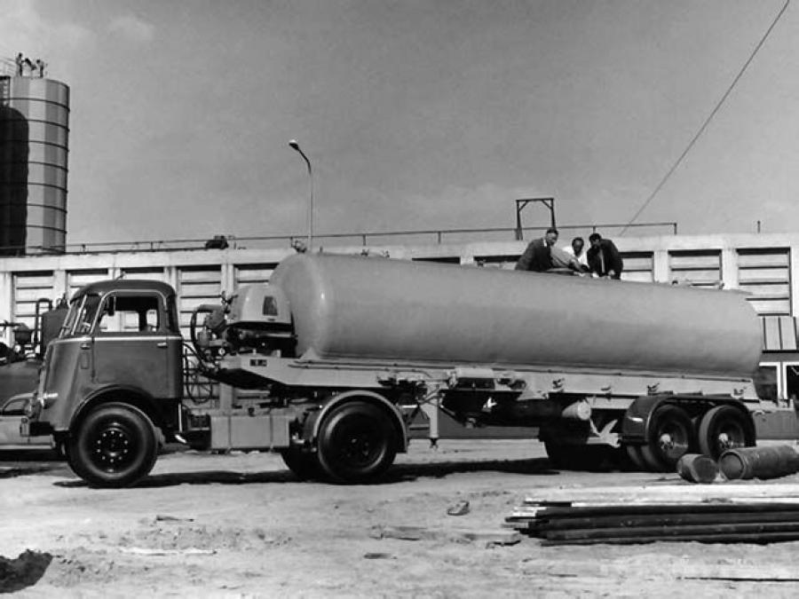  DAF T1800 1959 года  (фото 1 из 5)